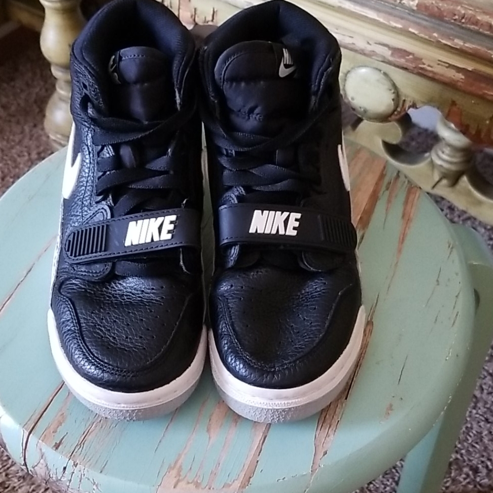 Nike Air Jordan Legacy 312